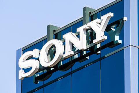 Don he soi dong cung Sony Alpha