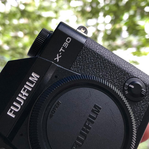 Lo dien Fujifilm X-T30 ban thuong mai tai Viet Nam