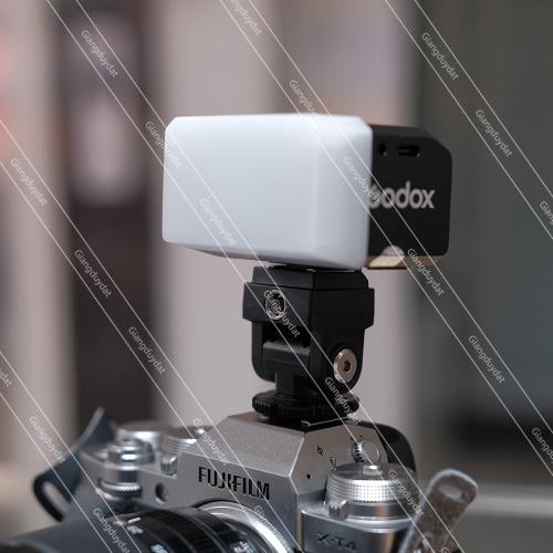 Chân đế nâng cao Hotshoe dùng cho các đèn Flash Godox iM30 iM20 iM22 Ulanzi F12 SL01 SL02 Medalight F1 F1s