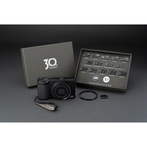 Ricoh GR IV (30th Anniversary Edition Kit) / GR4