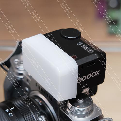 Tản Sáng Flash Godox IT30