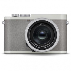 Leica Q2 Ghost by HODINKEE