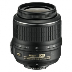 Nikon AF-S DX 18-55mm f/3.5-5.6G VR