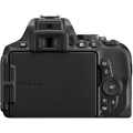 Nikon D5600 4