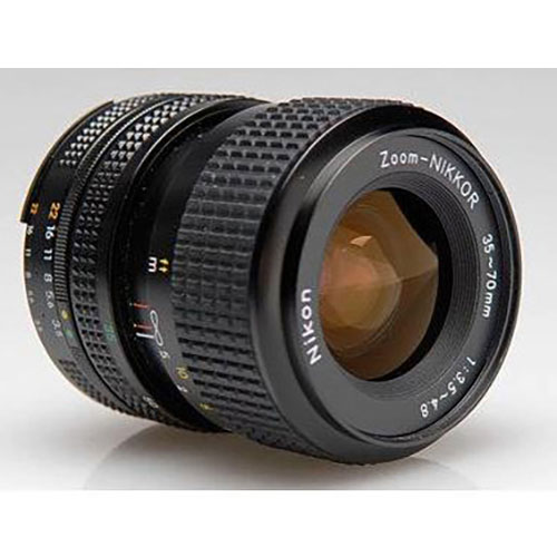 Zoom-Nikkor 35-70mm f/3.5-4.8 (95%)