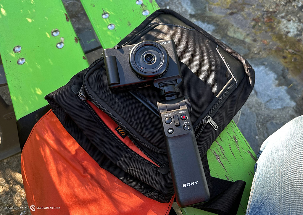 Ra Mắt Sony Zv-1F: Máy Ảnh Video Focus-And-Shoot Dành Cho Các Vlogger Và  Người Sáng Tạo Nội Dung - Giang Duy Đạt