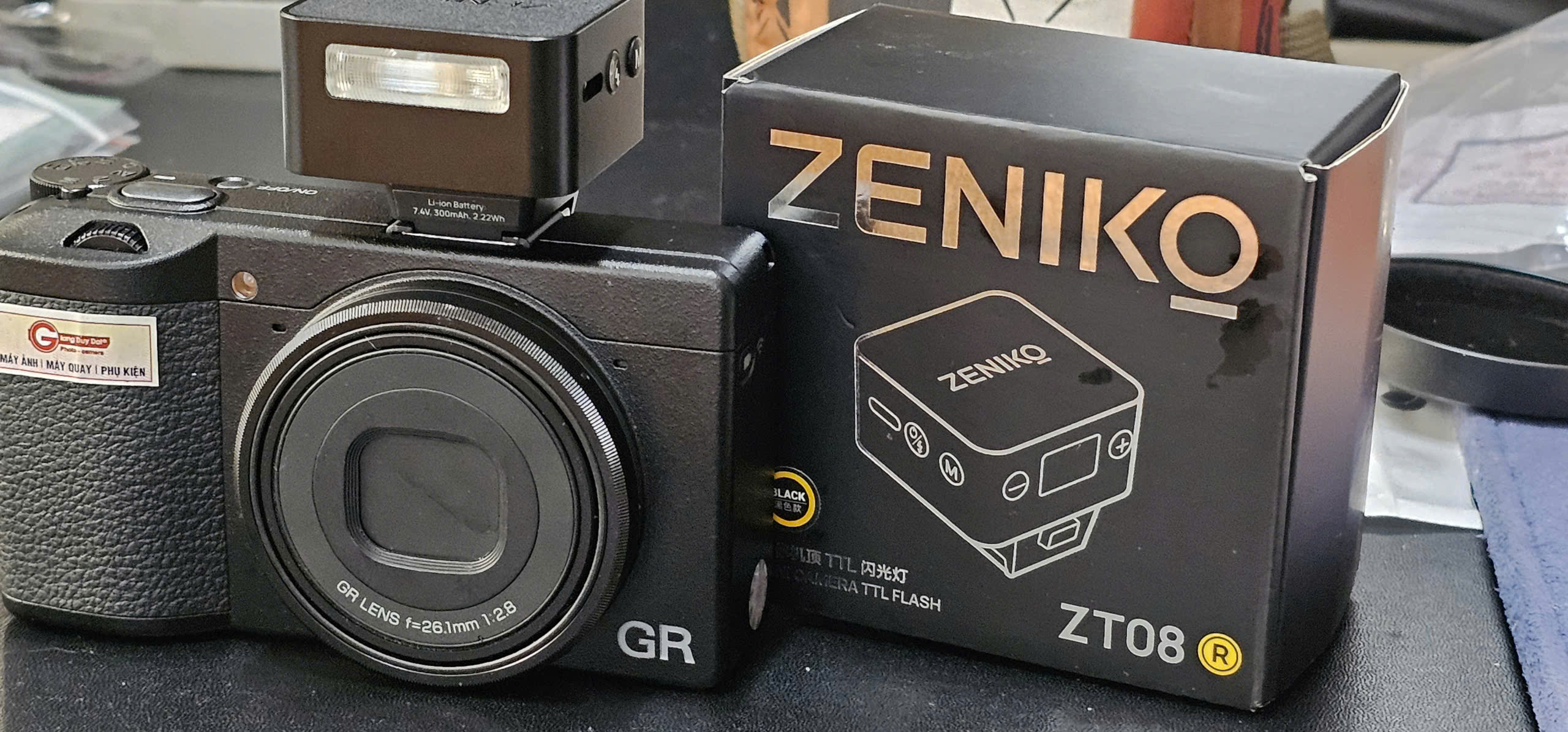 Zeniko Mini Camera Flash TTL ZT08 for Ricoh - Giang Duy Đạt